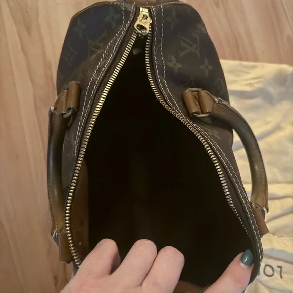 Louis Vuitton Brown Monogram Speedy Bag 30 VINTAGE - Picture 9 of 14